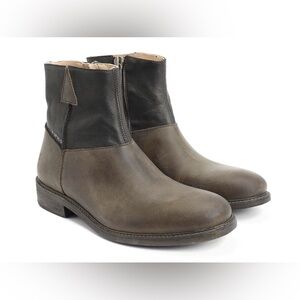 John fluevog Men's Two-Tone green and Black Leather Chukka Boots